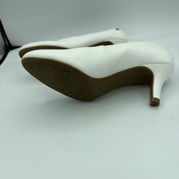 LifeStride Heels Womens Size 8 M Parigi‎ Soft System Pumps White Lightly Used - Picture 11 of 12
